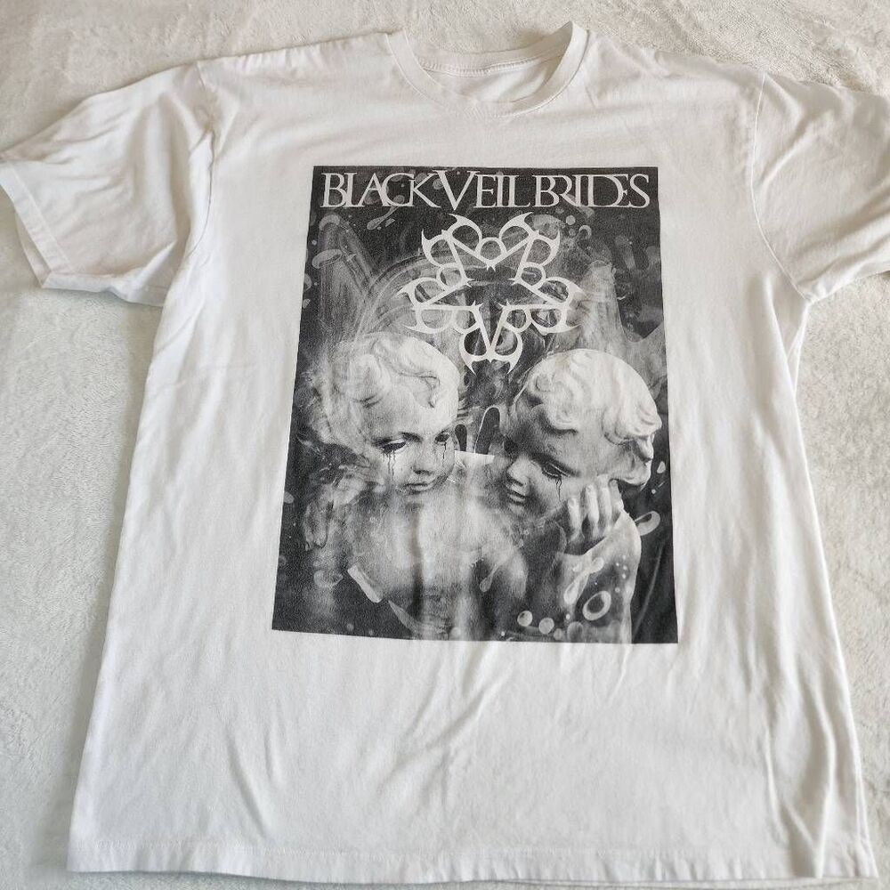 Black Veil Brides White Graphic Tshirt Size XL